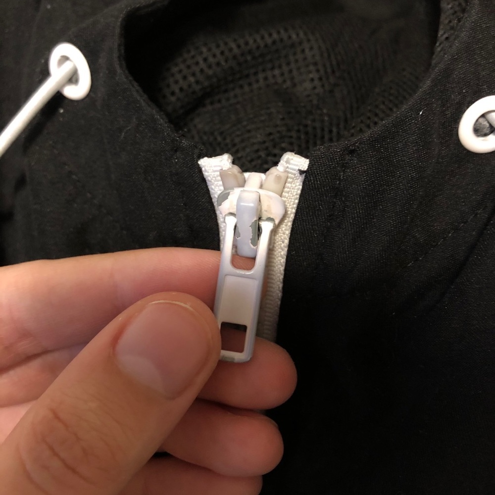 Black active jacket - Picture 7 of 7